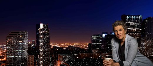 woman-on-balcony-in-big-city-environment-1920-1080